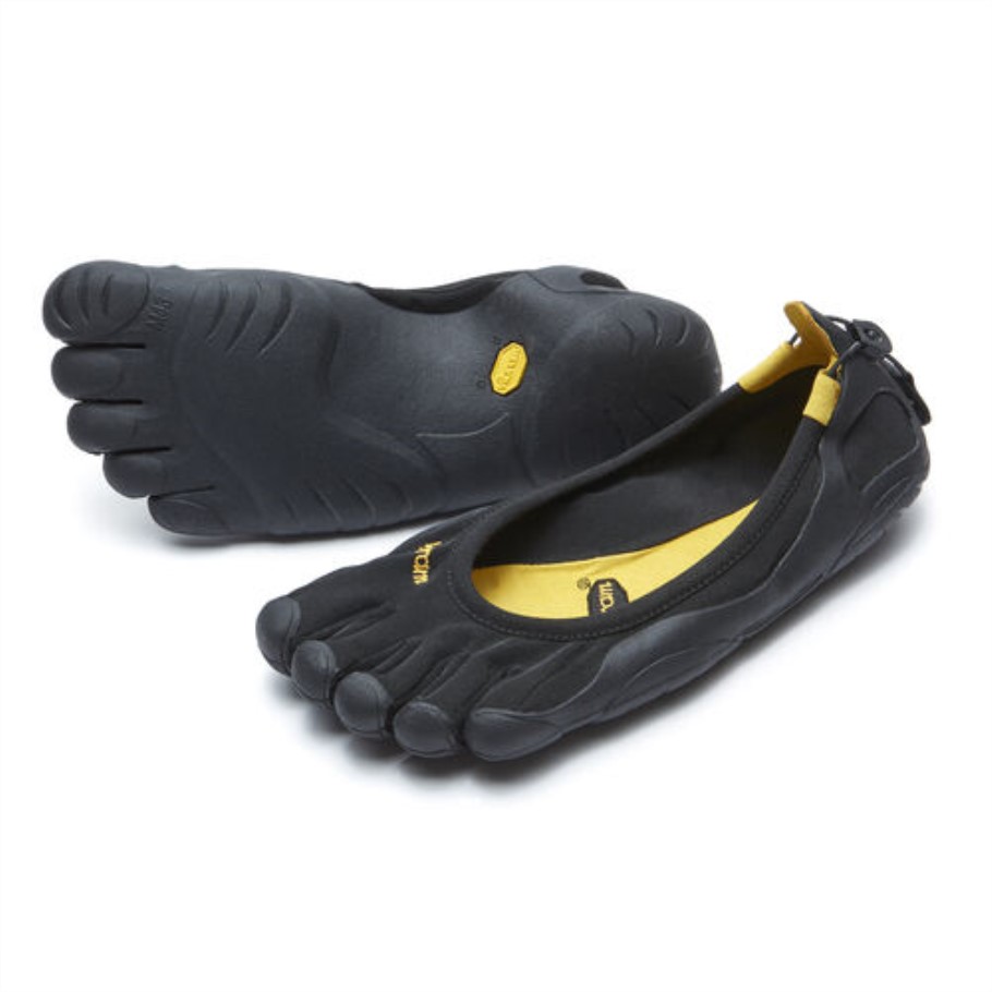black_vibram_classic_mens.jpg Black Vibram Classic Men's - Image 1