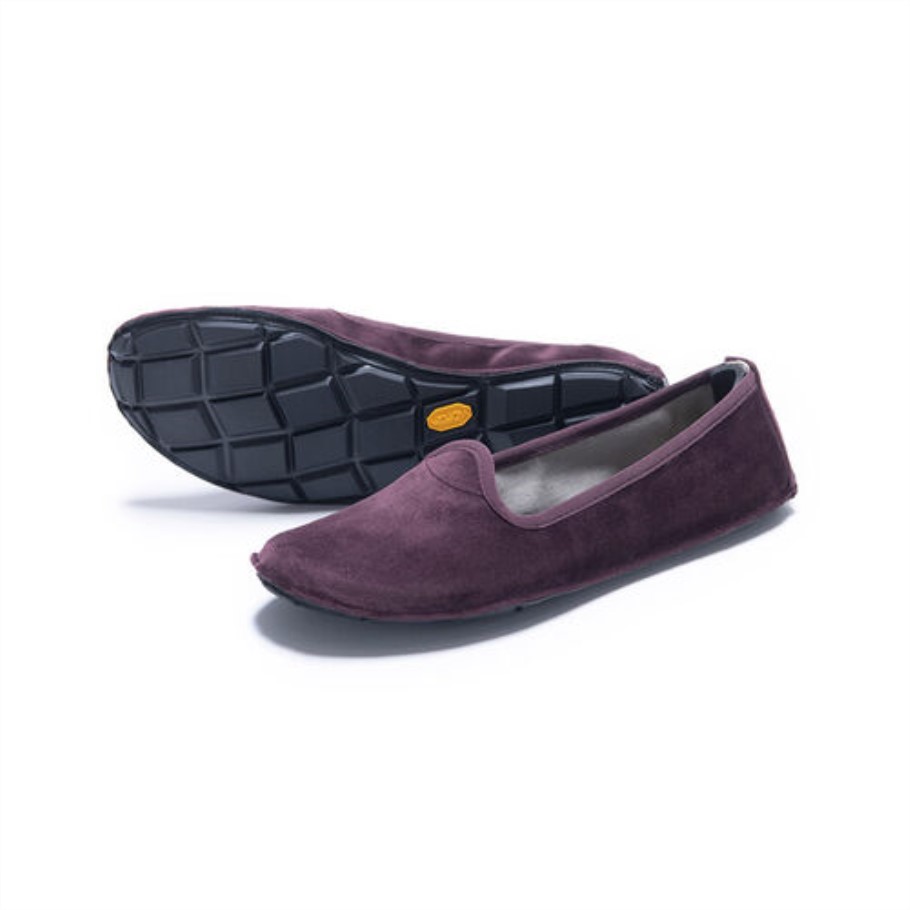 eggplant_one_quarter_velvet_vibram.jpg Eggplant One Quarter Velvet Vibram - Image 1
