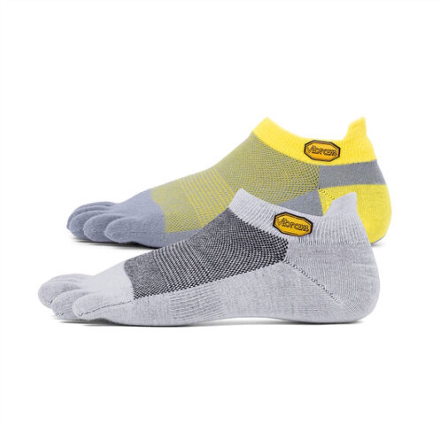 vibram_light_grey_yellow_grey_5toe_sock_no_show_2_pack.jpg Vibram Light-Grey-Yellow-Grey 5Toe Sock No Show 2 Pack - Image 1