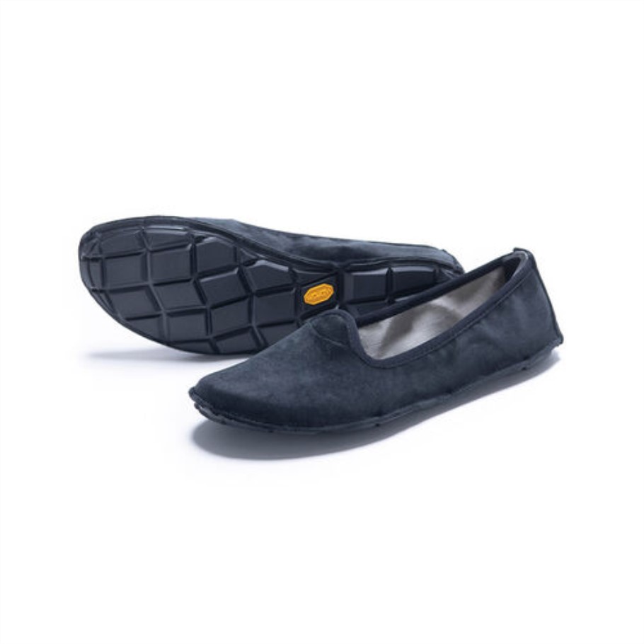 vibram_one_quarter_velvet_black.jpg Vibram One Quarter Velvet Black - Image 1